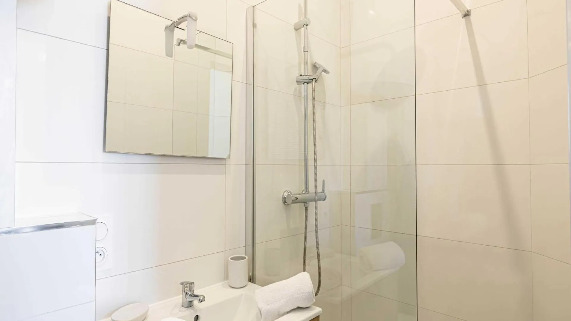 Apartment Magnificent Studio Cannes Center - Mobility Lease